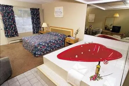 موتيل شلالات نياغارا Candlelight Inn كندا
